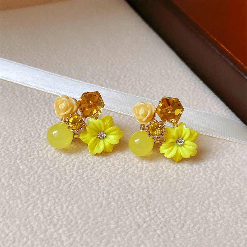 Blush Petal Shine (Yellow)