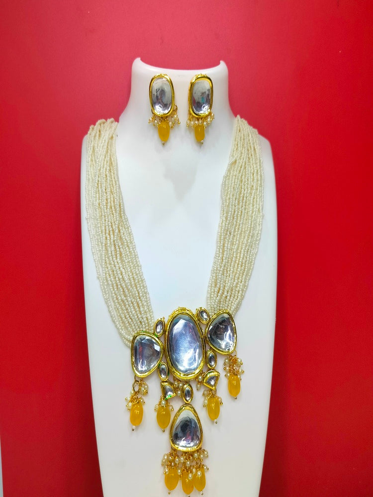 Mustard Mansi Necklace Set