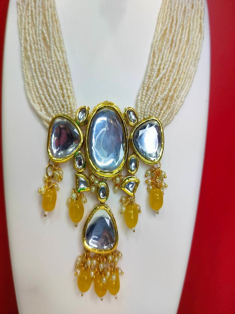 Mustard Mansi Necklace Set