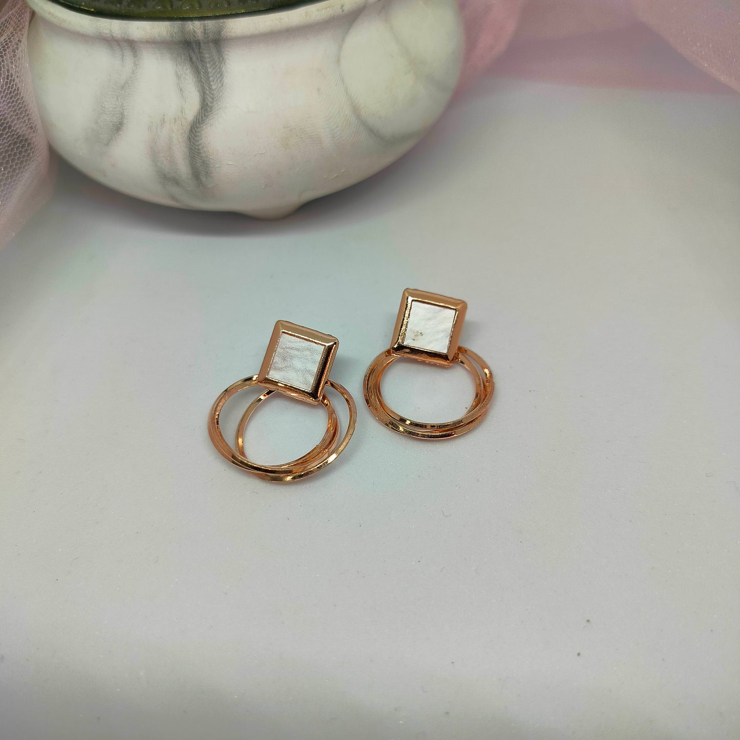 Golden Diamondshape Earrings