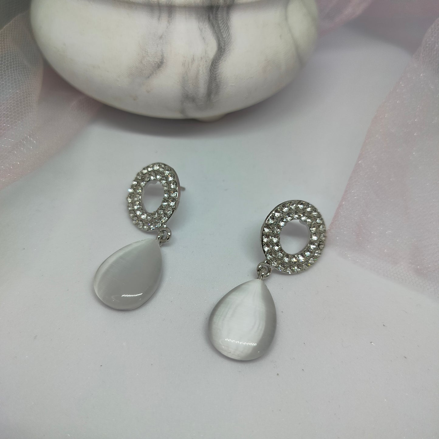 Grey Round Diamond Earrings