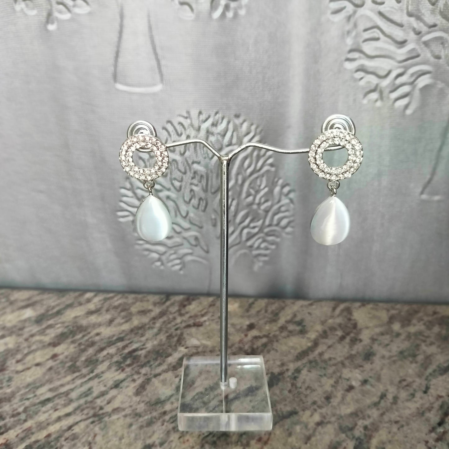 Grey Round Diamond Earrings