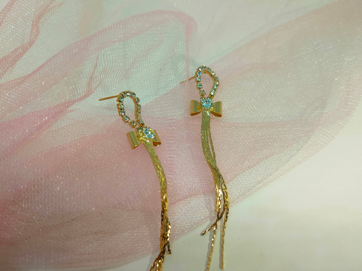 Glittering Diamond Earrings (Golden)