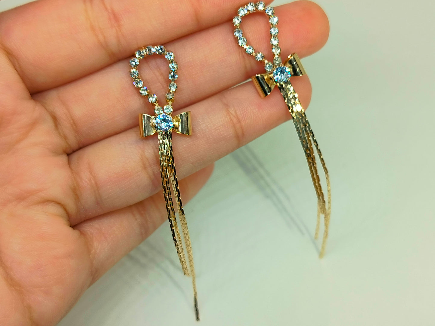 Glittering Diamond Earrings (Golden)