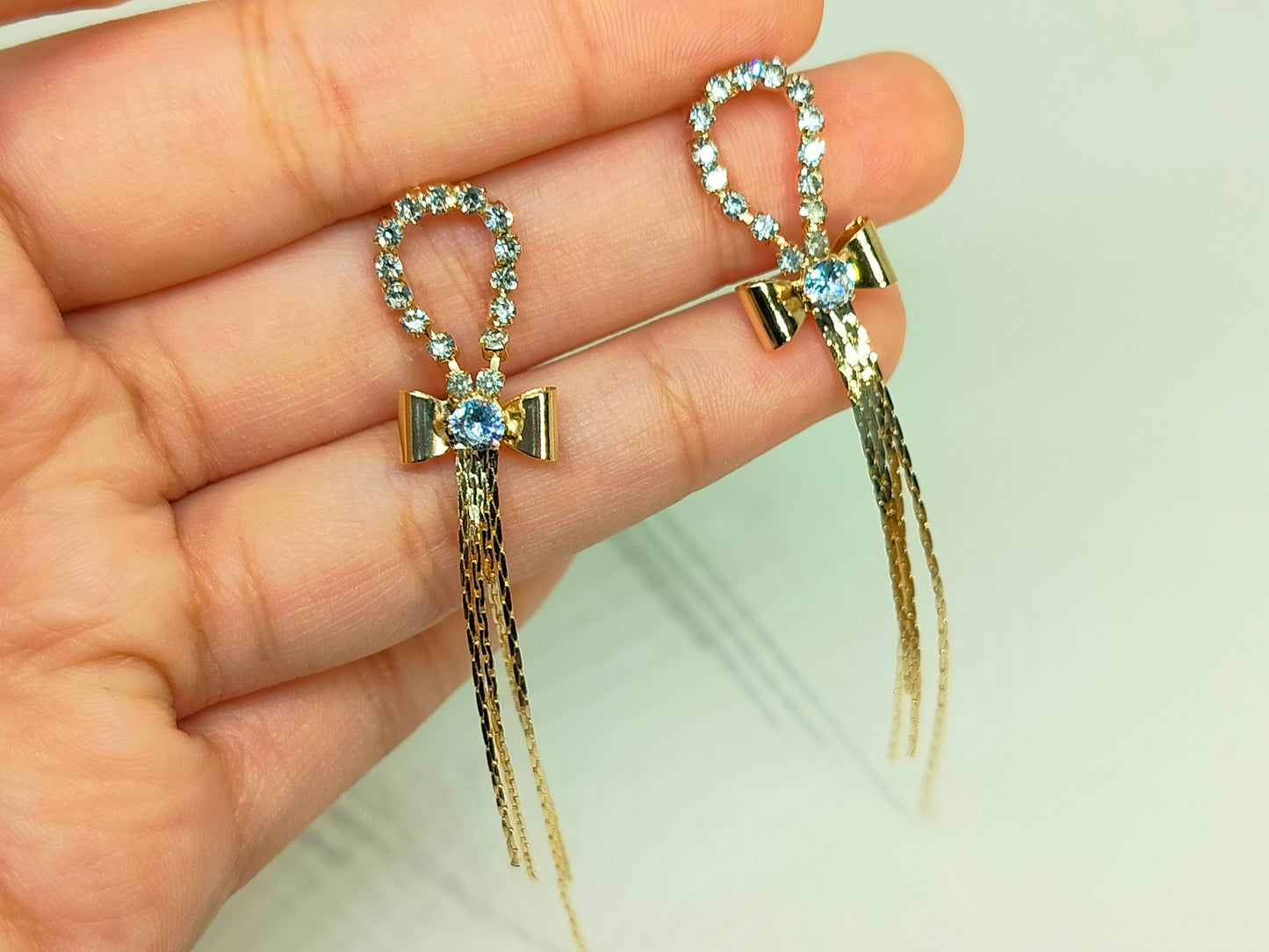 Glittering Diamond Earrings (Golden)