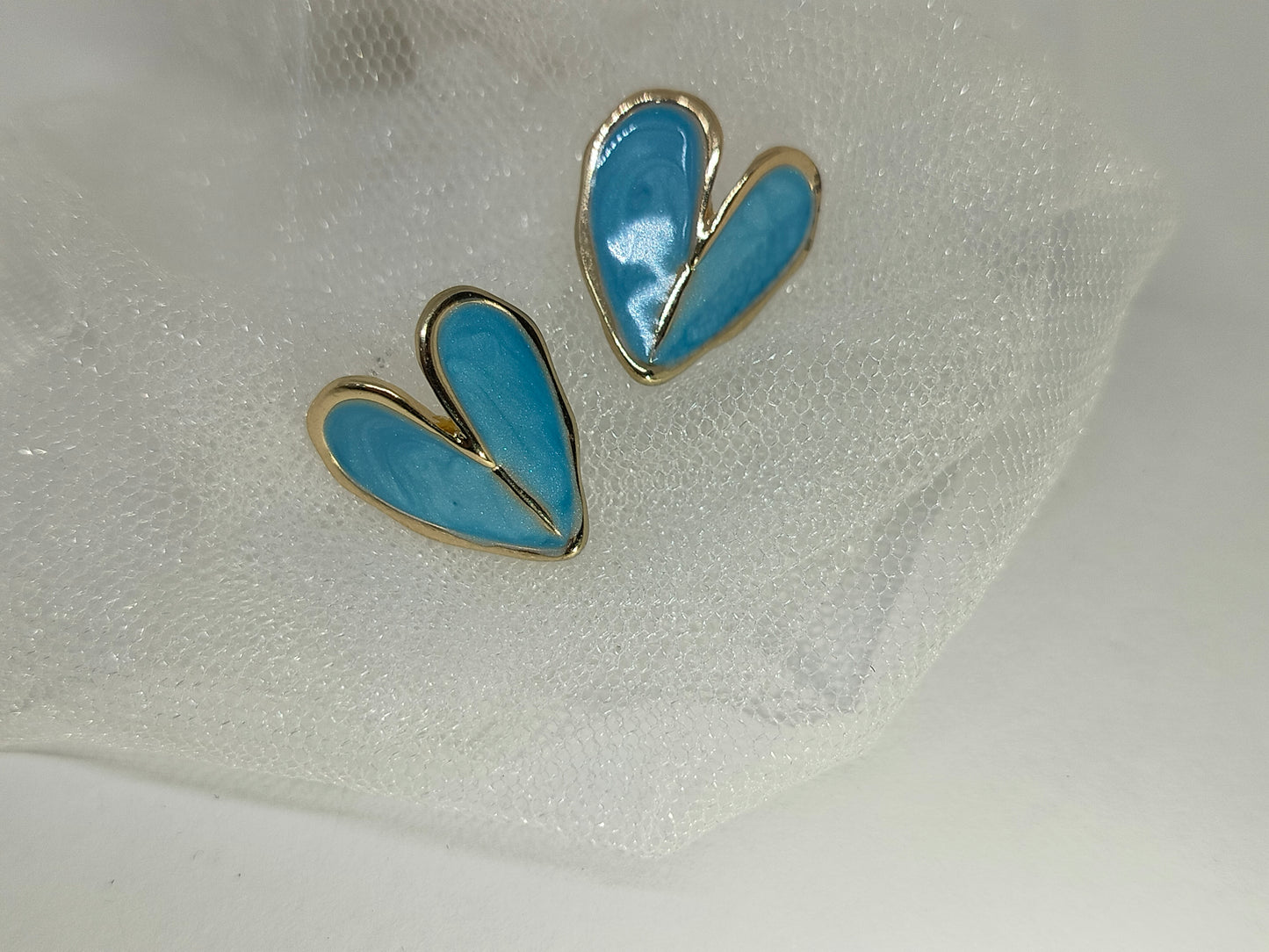 Flower Heart Studs (Blue)