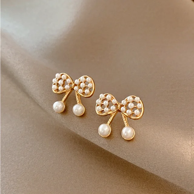 Pearl Stud Earrings