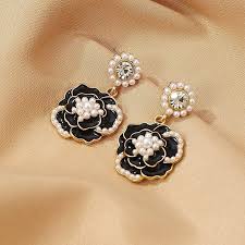 Dazzling Flower Earrings (Black)