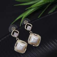 Graceful Pearl Earrings