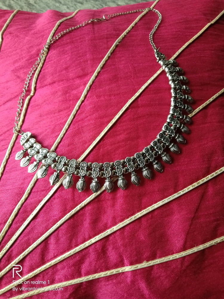 Izna Oxidised Necklace - Vibrant Colours