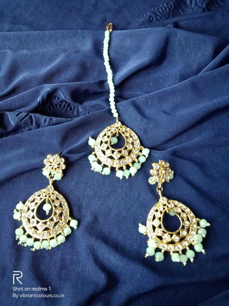 Mint Prisha Maang Tikka Set - Vibrant Colours