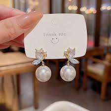 Sparkling Pearl Earrings