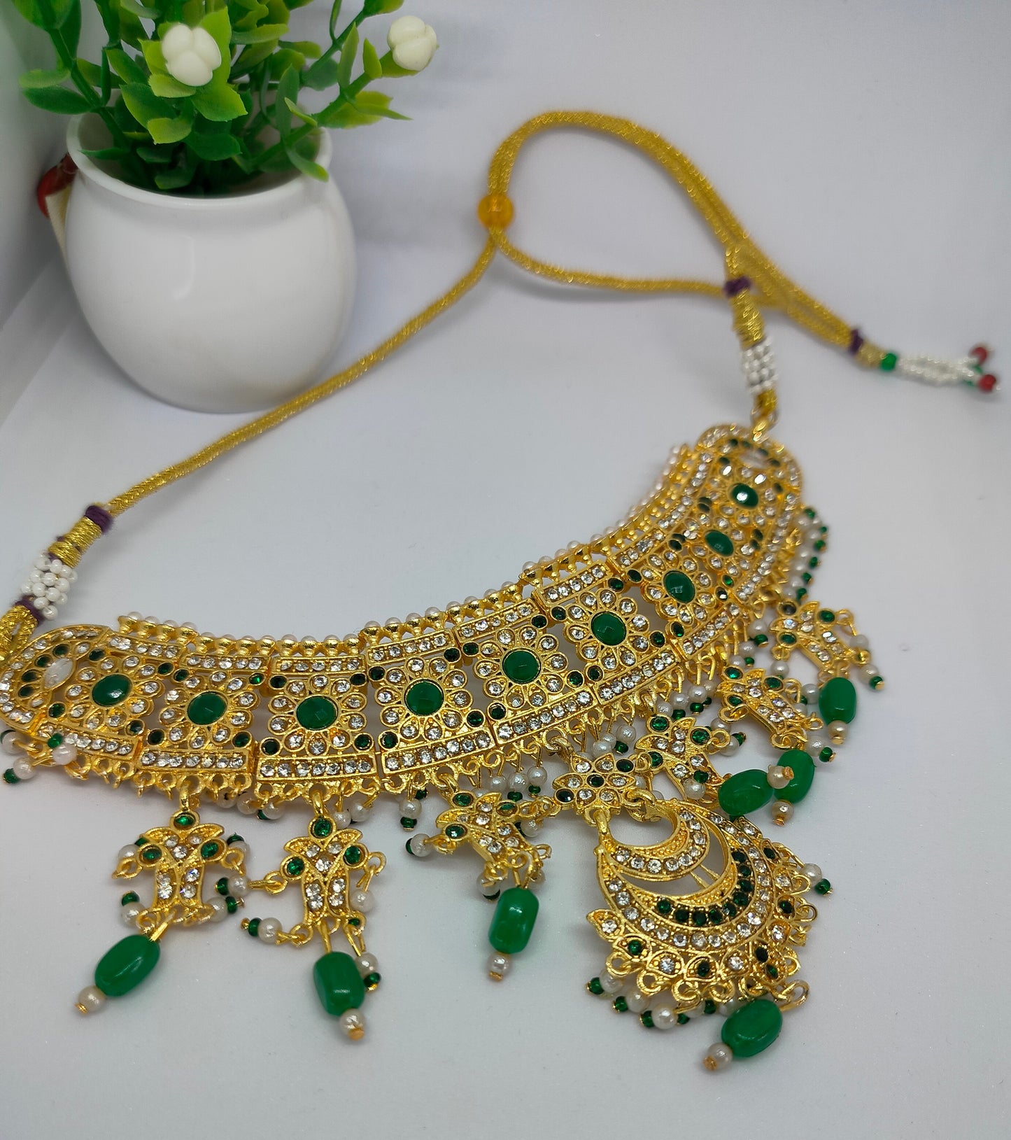 Green Jaya Choker Set - Vibrant Colours