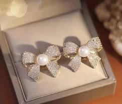 Bow Stud Earring