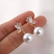 Sparkling Pearl Earrings