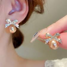 Bow Pearl Drops (Beige)